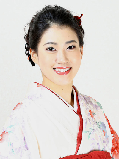 Cô gái 23 tuổi lên ngôi hoa hậu Nhật Bản